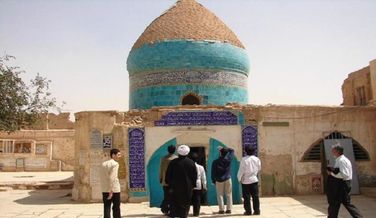 مقام امام مهدی در وادی السلام